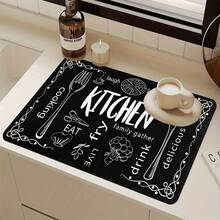 Tapete para secar louça em estilo moderno clássico (1/10 peças) com design elegante de tipografia de cozinha, apresentando garfo, faca, pizza e café em fundo preto. Perfeito para bancada, cafeteria, bar, decoração de primavera e decoração de casa. Um presente atencioso para a família. Inclui tapete para secar louça, tapete para utensílios e suporte para cafeteira. Decoração para casa.