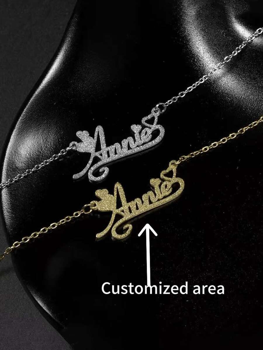 A Frosted, Sparkling, Personalized, Creative DIY Custom Heart-Shaped Letter Name Necklace, Made Of Stainless Steel, Is The Perfect Gift For Valentine's Day.