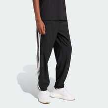 Quần jogger kẻ sọc tối giản Adidas ESSENTIALS, unisex, màu đen - màu đen - Xem 2