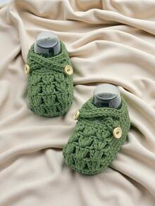 1 Pair Handmade Infant Shoes, Crochet Knitted Light Purple With Button Decor, Infant Size - Army Green - View 3