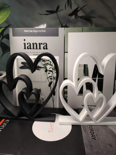 Black & White Minimalist Heart Shaped Statue, Love Themed Decor, Bookshelf/Tabletop Ornament, Valentine's Day Gift, Home Decor