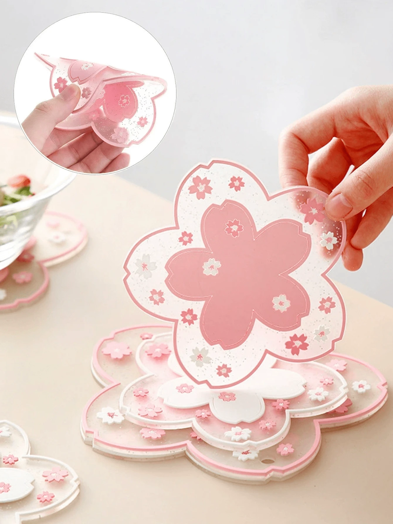 2 miếng lót cốc cà phê, màu hồng và trắng - Thích hợp cho cốc trà gia đình, họa tiết hoa hồng, chống trượt, cũng có thể dùng làm tấm lót bàn - Phù hợp để trang trí bàn đồ uống, phụ kiện dễ thương, đồ dùng học tập. - Nhiều màu - Xem 1