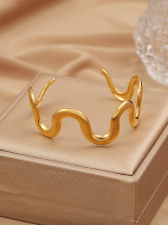 1pc Minimalist Wavy Open Bangle Bracelet, Stainless Steel, Unisex, Suitable For Everyday Wear