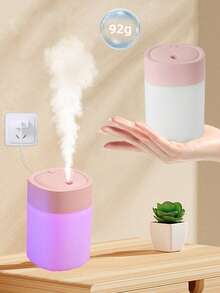USB供电迷你加湿器，2瓦功率，200毫升容量，静音运行，带氛围灯，适用于卧室、书桌等小空间，个人加湿器，静音冷雾，适合家庭办公室使用，便携式设计
