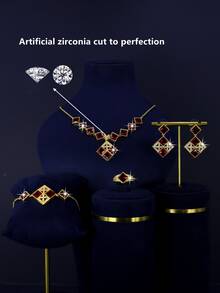 5pcs 18K Gold Plated Luxury Royal Style Square Geometric Tassel Design Bridal Wedding Jewelry Set, Handset White Cubic Zirconia, Including Necklace, Bracelet, Earrings, Ring, Suitable For Daily Wear And Wedding, Wedding Anniversary Gift - Square Geometric Bridal Set - View 4
