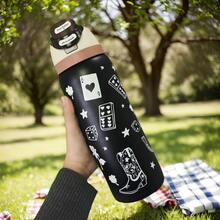 32oz Printed Insulated Water Bottles Features A Variety Of Eye-Catching Designs, Including Colorful Floral And Cartoon Patterns. The Portable Handle Fits Into Car Cup Holders, And The Large 32-Ounce Capacity Is Enough To Meet Your Hydration Needs Throughout The Day. It's A Stylish And Practical Drinking Companion For Commuting, The Office, Outdoor Camping, And Road Trips. - 咖色 - 查看 3