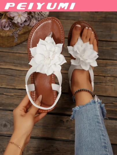 PEIYUMI Nya, avslappnade strandflip-flops för kvinnor, platta sandaler med lotusdekoration, mångsidiga, lämpliga för inomhus- och utomhusbruk