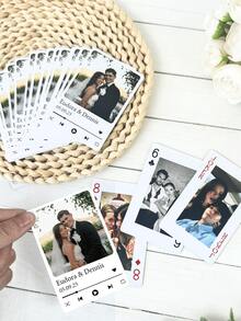 一套扑克牌(54张扑克牌+1盒),可个性化定制照片和文字——您可以打印自己的照片或设计,并添加自定义信息、姓名和日期,打造真正独一无二的专属风格。非常适合结婚纪念日、生日、毕业典礼、新生儿派对、订婚和其他特殊场合。 - 彩色 - 查看 6