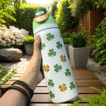 0walla 32oz Insulated Water Bottle Features A Vibrant Printed Design, Making It Stylish And Attractive. It Keeps Beverages Hot Or Cold For Up To 24 Hours. The Bottle Features A One-Touch Opening And A Built-In Straw, Offering Two Ways To Drink. A Convenient Handle Makes It Easy To Carry. The Large Capacity Meets Your Daily Hydration Needs, Making It A Fashionable And Practical Water Bottle Perfect For Commuting, Work, And School. - 綠色 - 查看 3