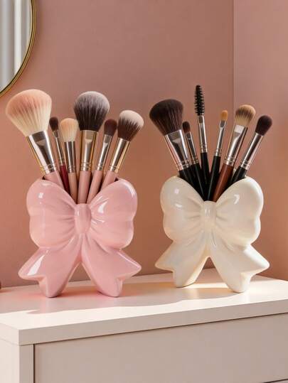 1 pieza Soporte de bolígrafo con forma de lazo adorable - Organizador de brochas de maquillaje y útiles de oficina para el escritorio, elegante almacenamiento de brochas de maquillaje, adecuado para niñas, estudiantes y mujeres, diseño decorativo creativo, también adecuado para vacaciones, playa, baño, dormitorio, gran capacidad
