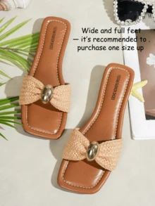 女士蝴蝶结金属装饰草编平底凉鞋，舒适简约设计，适合度假、海滩、居家、夏季日常穿着，黄色编织露趾拖鞋 - 薑色 - 查看 2