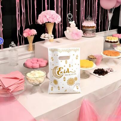 10个白色中秋节卡通糖果袋，PE材质礼品袋，月亮城堡礼品袋，节日礼品零食包装袋