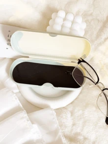 时尚印花眼镜盒 | 红粉蝴蝶结图案眼镜收纳盒 | 防水防污塑料太阳镜架 | 轻便耐用多功能收纳盒，可收纳眼镜、数据线、钥匙、笔和便签本 | 方便携带，适合购物、旅行、约会、工作、上学和宿舍 | 送给爱人、朋友、家人和老师的完美礼物 | 返校季、生日和节日的理想之选