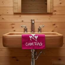 1条30*30厘米超柔软刺绣字母趣味面巾，适合送给男友、蜜月礼物、感恩节礼物、圣诞节礼物、情人节礼物、伴侣生日礼物、结婚纪念日礼物、交换礼物、恶搞礼物