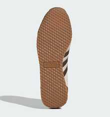 阿迪达斯新款轻便休闲鞋，男女通用，VS JOG 2.0系列，舒适低帮日常运动鞋，米色和棕色拼接配色，百搭耐穿，情侣款推荐 JQ8539 - 米棕拼接 - 查看 4