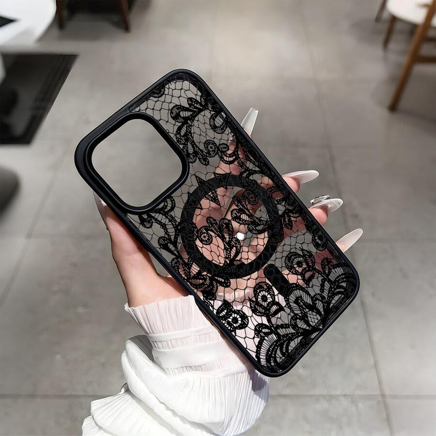 Black Lace Pattern This MagSafe Magnetic Phone Case, Compatible With IPhone 17/Air/16/15/14/13/12 Pro/11/XS Plus Max/ S22/S23/S24/S26, Features A Stylish And  Pattern Design. Available In A Variety Of Colors, This Classic, Shockproof Hybrid Case Makes A Perfect Gift For Friends And Family For Halloween, Christmas, And Thanksgiving. - màu đen - Xem 1