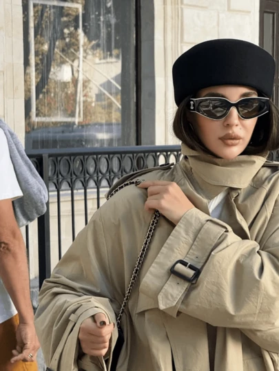 100% Wool Vintage English Style Wool Beret, Flat Top Round Cap, Fashionable French Black European Beret