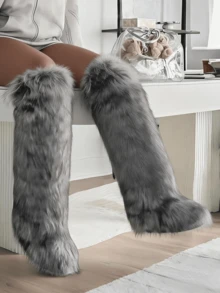 EdgyElongate Women's Winter Christmas Fur Boots Fuzzy Fluffy Round Toe Suede Booties Flat Heel Slip On Furry Snow Boots Fashion Warm Fluffy Shoes - 灰色(2) - 查看 5