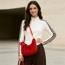 Adidas NEWY W BAG 女士时尚单肩包，休闲通勤简约户外旅行单肩斜挎包 - 淺猩紅 - 查看 3