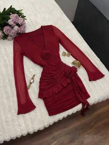 Đầm ngắn tay dài xếp ly ôm sát, cổ chữ V, gợi cảm và thanh lịch dành cho nữ, họa tiết hoa 3D trên cổ áo, kiểu dáng thời trang và sang trọng, thích hợp cho các dịp năm mới, Lễ tình nhân, hẹn hò, đầm đỏ dành cho nữ. - Màu Đỏ Sâu - Xem 2