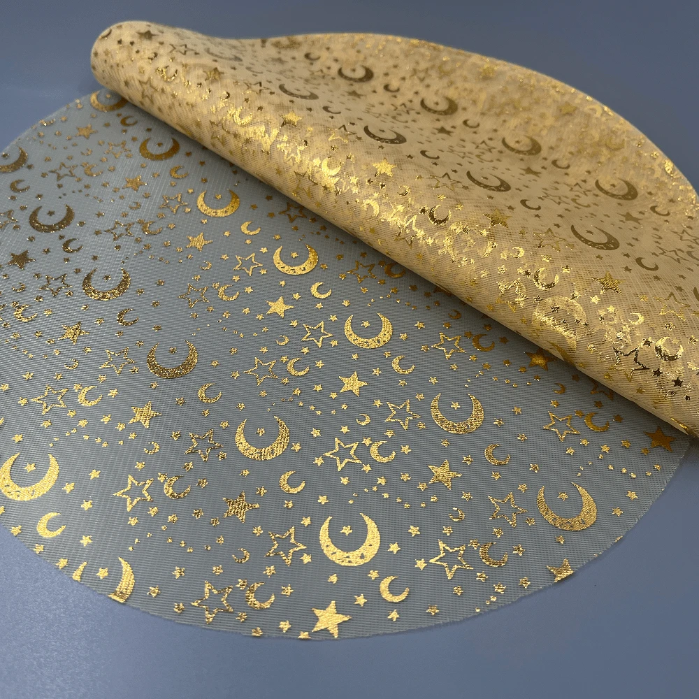 60pcs/120pcs Star And Moon Pattern, Gold Foil Round Placemats, Disposable, Suitable For Weddings, Birthdays, Graduations, Holidays, Home Decor, Metal Round Dining Accessories, Indoor And Outdoor Dining, Table Protection, Kitchen Tabletop Decor, Holiday Decoration, Tableware Accessories
