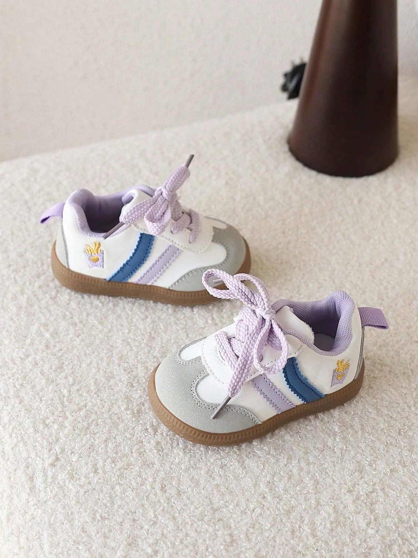 1 Pair Girls' Casual Canvas Sneakers, Spring/Autumn New Fashion Sports Shoes, Little White Shoes - Purple - View 1