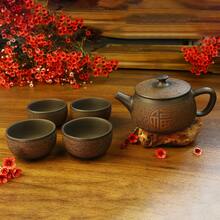 一套紫砂茶壶套装，手工制作紫砂茶具，居家旅行两用茶具，包含1个茶壶和4个客用茶杯，独特的中国风茶具，适合居家使用、招待客人和馈赠亲友。 - 彩色 - 查看 7