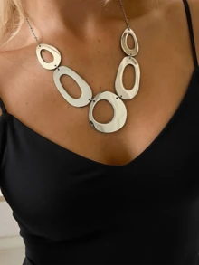 1pc Vintage Exaggerated Geometric Hollow Oval & Water Drop Splice Charm Necklace, Luxurious & Elegant, Suitable For Wedding, Party, Vacation, Casual, Street Style, Women & Couples, Holiday, Birthday, Versatile Gift - Necklace - View 2