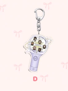 1个亚克力卡通钥匙扣，KATSEYE，KPOP风格，韩国人气女团，成员包括Manon、Sophia、Daniela、Lara、Megan和Yoonchae，可作包包挂饰，粉丝礼物。适合送给男朋友、女朋友、家人、老师，也可作为派对礼物或手机装饰。 - 彩色 - 查看 14
