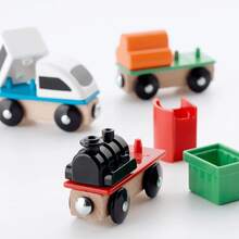 IKEA ILLABO 利樂寶火車 3 件組 磁吸連接自由裝卸 含 2 款火車頭 + 貨車 3 歲 + 兼容通用車軌 鍛煉邏輯思維玩具 - 彩色 - 查看 4