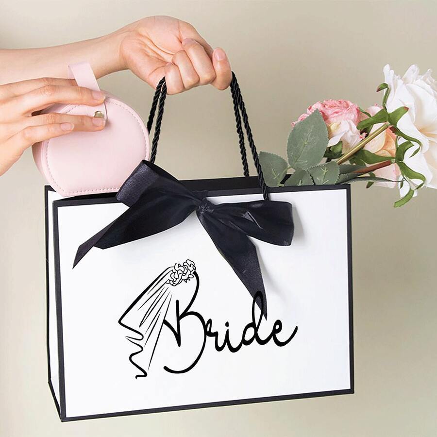 1pc Bride Gift Bag, Wedding Decoration Gift Packaging Bag, Bridesmaid Gift Tote Bag, Creative Wedding Decor, Bride Party Favors, Wedding Decorations, Suitable For Wedding Party Favors