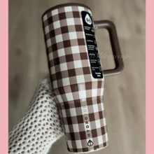 NEW HydroJug Traveler - 32 Oz 40 Oz Water Bottle With Handle & Flip Straw - Fits In Cup Holder, Leak Resistant Tumbler-Reusable Insulated Stainless Steel & Rubber Base - Gifts For Women & Men, - ACTA BROWN GINGHAM - 查看 11