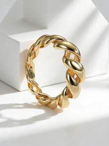 Charm-In Women's Gold-Plated Woven Textured Ring - Fashionable Retro Daily/Street/Party Accessory, Unique Gift For Fashion Enthusiasts - Gold - View 1