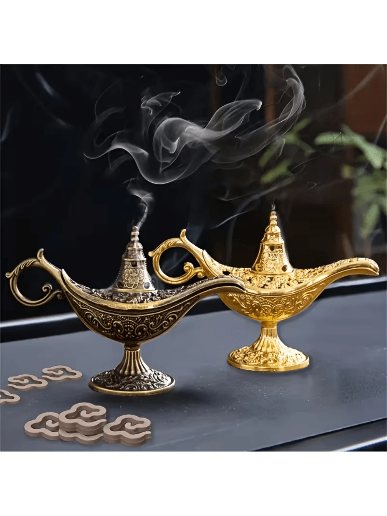 复古金属灯笼造型香炉,桌面装饰香炉,香薰用品,祭坛摆件,传统文化礼品,适用于家居、寺庙、客厅——是万圣节、复活节、感恩节和开斋节庆祝活动的理想之选。适合作为节日礼物——送给母亲、父亲、家人、朋友、同事、爱好者。 - 彩色 - 查看 1