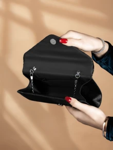 REMANLAND 1pc Elegant Pleated Rhinestone Decorated Women's Handbag, Fashionable Charming Ladies' Evening Clutch Bag, Envelope Style Small Square Bag With Hidden Card Slot, Shoulder Bag With Detachable Metal Chain, Ideal For Party Girls, Brides And Holiday Gifts - Black - View 6