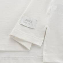 Nike Sportswear Classic Logo Short-Sleeve T-Shirt With Straight Shoulder Sleeve For Sporty And Casual Wear, Suitable For Running And Training - White - View 5