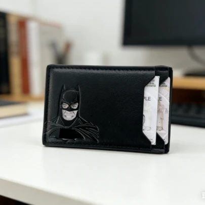 Batman Hollow-Out Multi-Card Wallet, Suitable For Men And Teenagers - Ideal For Storing ID, Credit Cards And Daily Commute, A Perfect Gift For Super Hero Fans