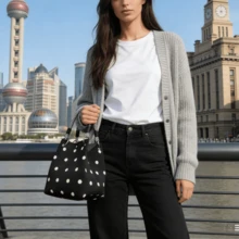 大容量女士波点时尚手提包，甜美女士托特包，黑色手持化妆包、手机包及其他物品收纳包，适合通勤、购物、办公、旅行和个性化编织包 - 黑色 - 查看 3