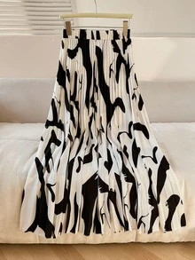 女士黑白百褶裙，全身印花，优雅百搭，适合海滩、度假、日常穿着，四季皆宜。 - 黑與白 - 查看 2
