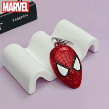 Marvel 蜘蛛侠面具金属钥匙扣，超级英雄配饰，粉丝收藏礼物，漫威角色扮演新奇物品，完美适用于钥匙扣、背包等。合金材质，轻巧便携，适合日常使用和特殊场合。漫威官方授权。 - 紅色 - 查看 2