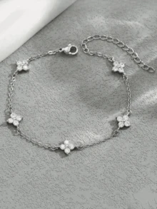 1pc Stainless Steel Rhinestone Clover Chain Bracelet, Fashionable & Elegant Zirconia Clover Chain Bracelet, Luxury Niche High-End Elegant Versatile Accessory Suitable For Girls & Women - Silver - View 2