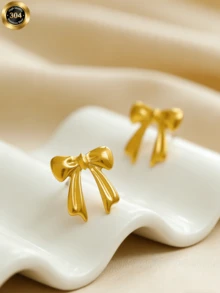 不锈钢金色蝴蝶结耳钉，简约百搭，不锈钢材质，女士配饰，不锈钢首饰，生日礼物，节日礼物，送给闺蜜 - 金色 - 查看 1