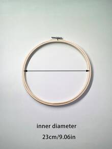 1个可调节银色竹制绣绷，捕梦网绣绷尺寸：8厘米/10厘米/13厘米/15厘米/18厘米/20厘米/23厘米/25厘米/27厘米/30厘米/34厘米/36厘米/40厘米