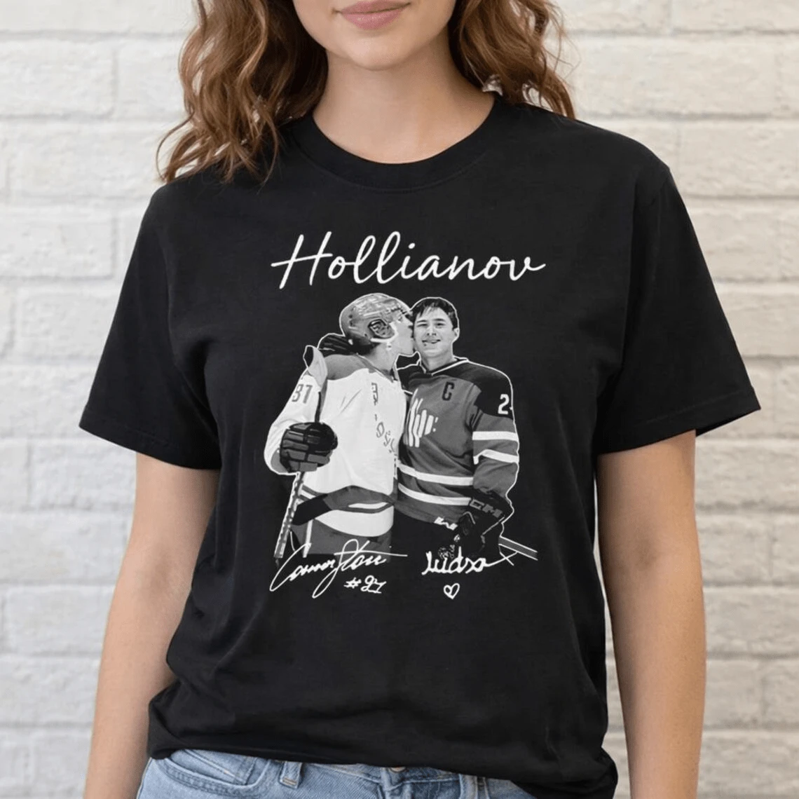 Hudson Williams Connor Storrie Shirt, Heated Rivalry Inspired Shirt, Ilya Rozanov Shane Hollander Shirt,Hudson Williams Shirt - màu đen - Xem 1