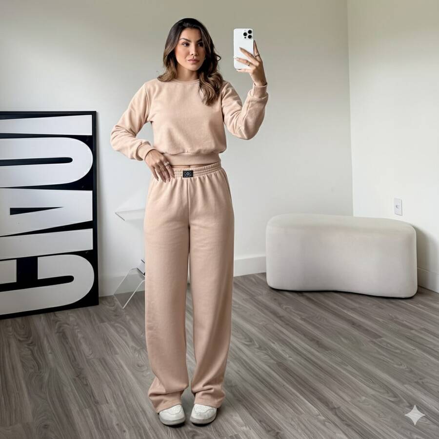 Women's Fleece Set: Long-Sleeved Cropped Sweatshirt In Fleece/Velvet Fabric (No Embroidery) + Wide-Leg Pants - Màu be - Xem 1