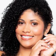 Vizzelaa Soft Matte Fluid Fixing Foundation - Medium Coverage - Long-Lasting And Resistant - 30ml - 10 - Xem 5