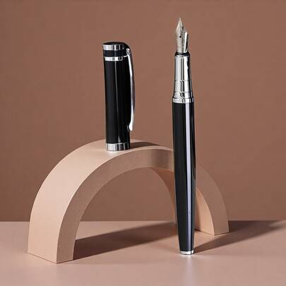 A High-End Black Metal Fountain Pen/Smooth Calligraphy Pen For Beginners And Professionals/Suitable For Offices, Luxurious Writing Couple Gifts, Student Calligraphy Pen/Replaceable Ink Cartridges