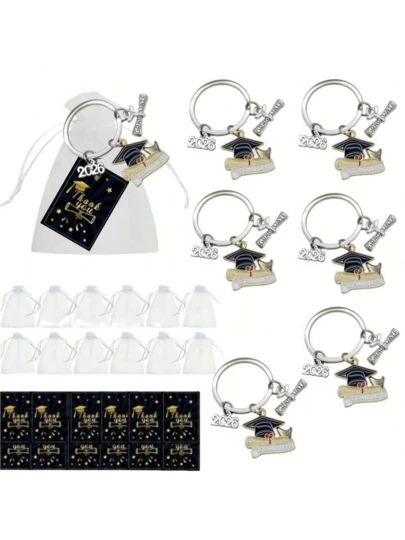 15 Pieces / 5 Sets. 2026 Graduation Keychain Set. Ideal Gift For Graduation Parties In 2026. Includes 5 Graduation Keychains, 5 Black Thank-You Labels And 5 White Chiffon Bags. Perfect For Graduates And Best Friends.