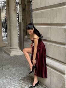 纯色优雅休闲褶皱连衣裙，适合婚礼、生日派对、约会、晚宴、情人节等夏季场合。 - 酒紅色 - 查看 3