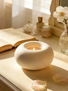 Nordic Modern Simple White Ceramic Candle Holder, Round Candle Holder For Tabletop, Home, Dining Table, Wedding, Holiday Decor - White Candlestick - View 4